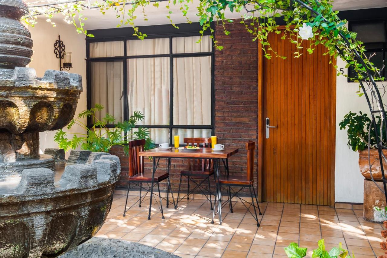 Hotel Isabel Guadalajara Exteriér fotografie
