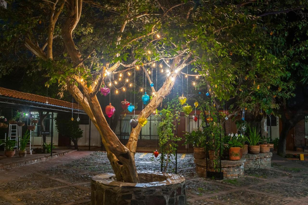 Hotel Isabel Guadalajara Exteriér fotografie
