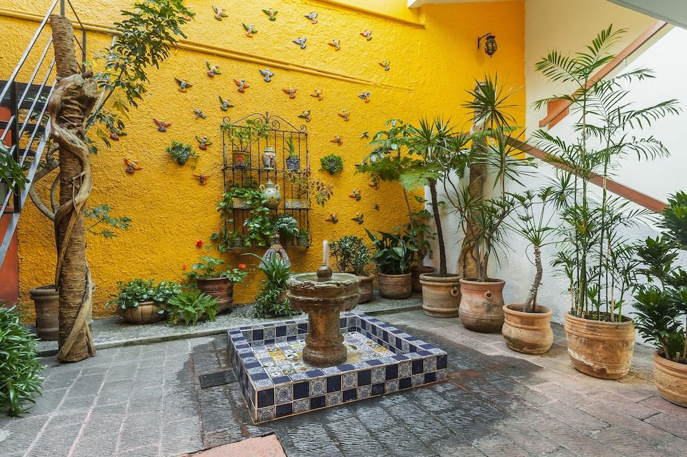 Hotel Isabel Guadalajara Exteriér fotografie